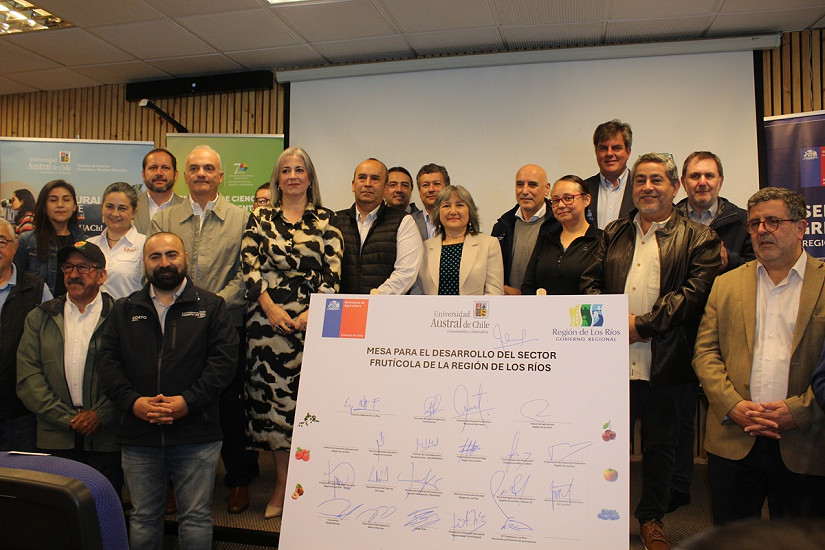 Constituyen mesa público-privada para el desarrollo del sector frutícola en Los Ríos